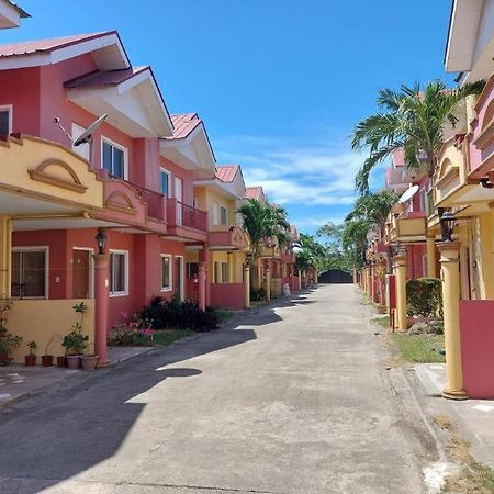 Vacation Town House Near Mactan Cebu Airport Lapu-Lapu City Exterior foto
